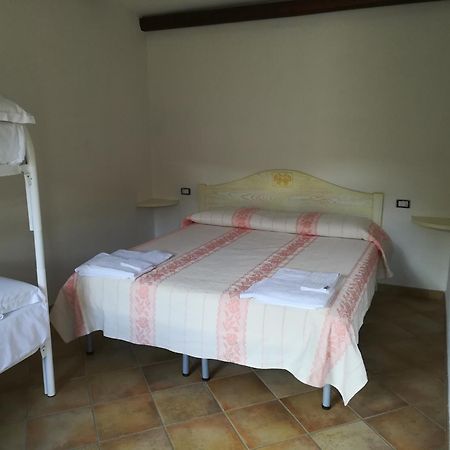 Agriturismo Donnolu Tertenìa Стая снимка